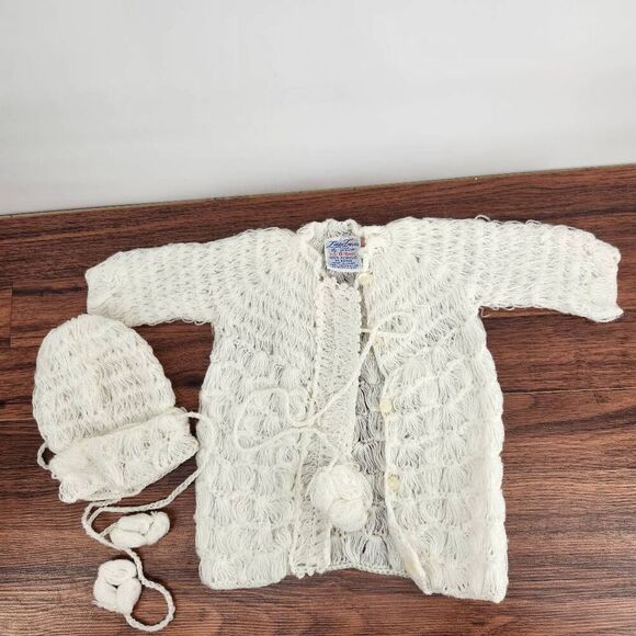 Vintage Acrylic Crocheted Baby Cardigan White Knit Little Loves by LlCo & Matchi - Picture 7 of 7